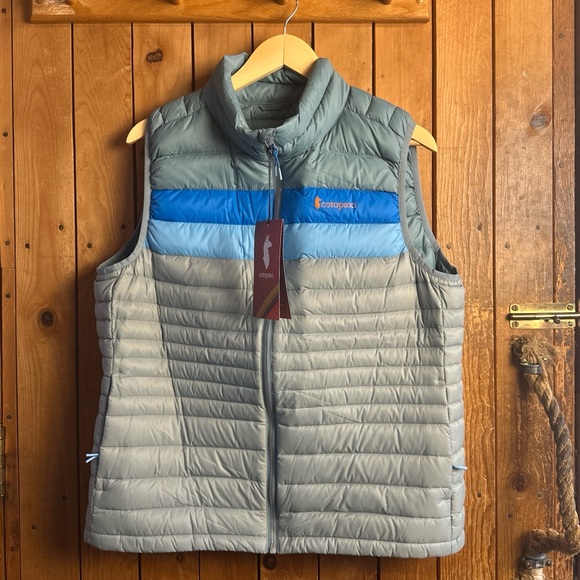 cotopaxi Jackets & Blazers - NWT Cotopaxi Fuego Down Puffy Vest Women’s XL
